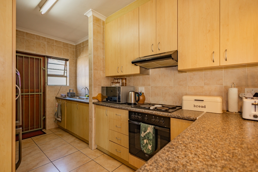 3 Bedroom Property for Sale in Protea Heights Western Cape
